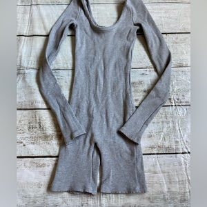 Fashion nova grey bodysuit